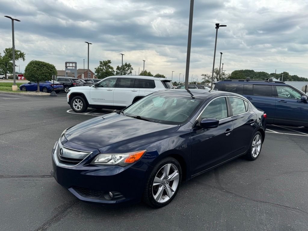 Used 2013 Fathom Blue Pearl Acura 2.0L image 3