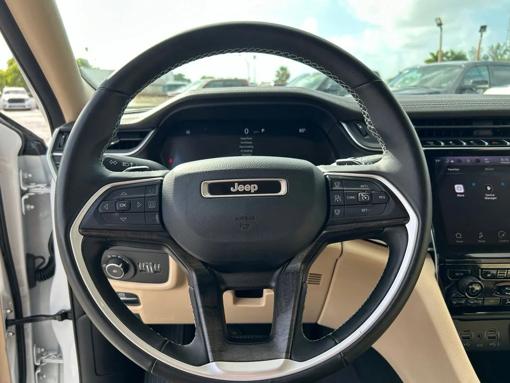 Certified Used 2022 White Jeep Limited image 20