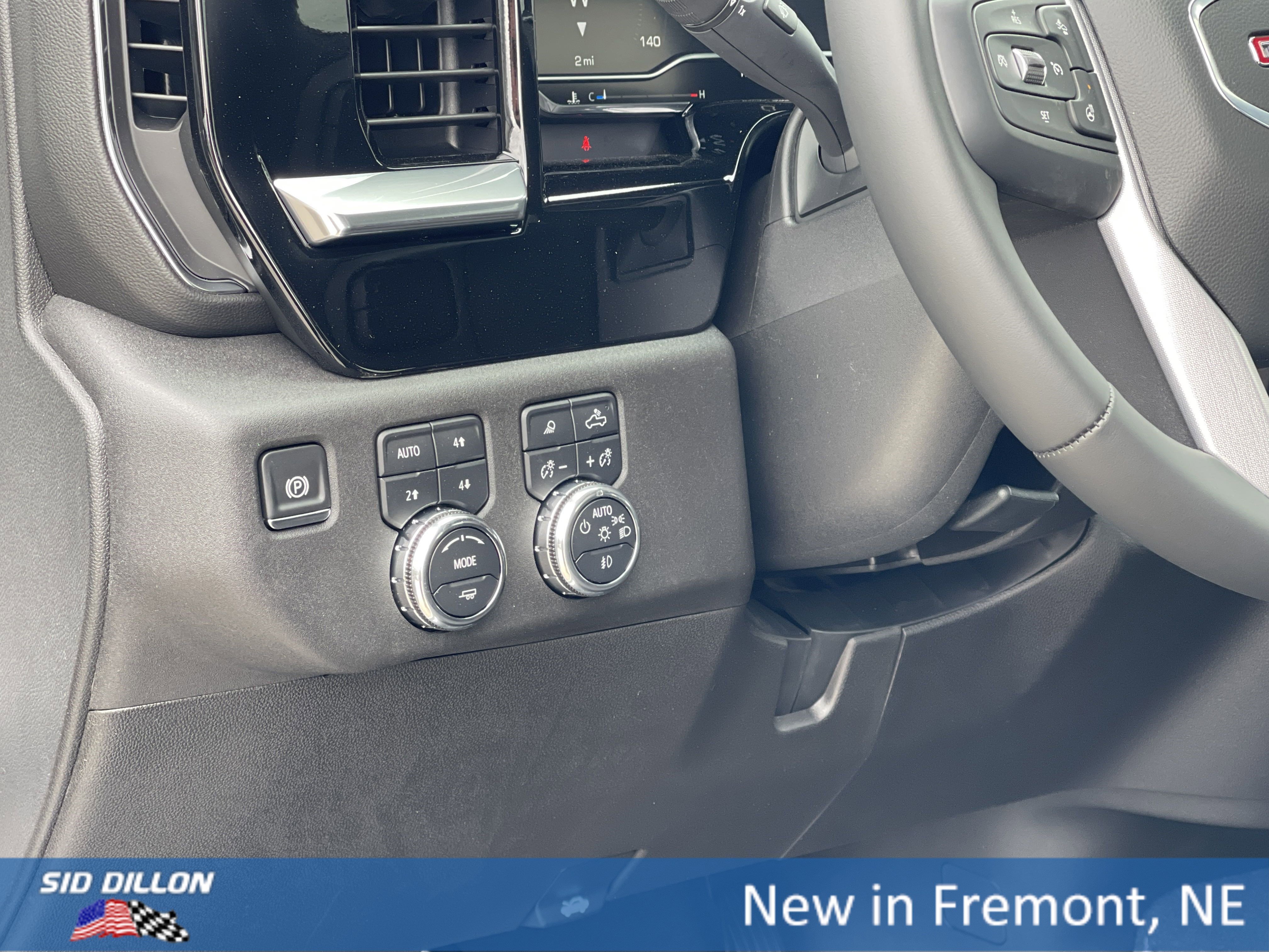 2025 GMC Sierra 2500HD SLE - Photo 6