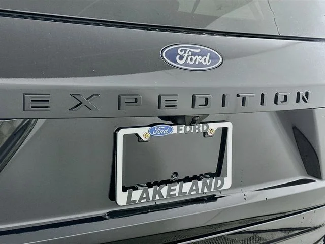 New 2027 Black Ford Platinum image 27