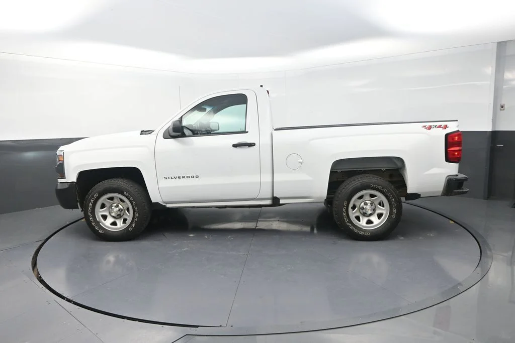 Used 2018 White Chevrolet WT image 6