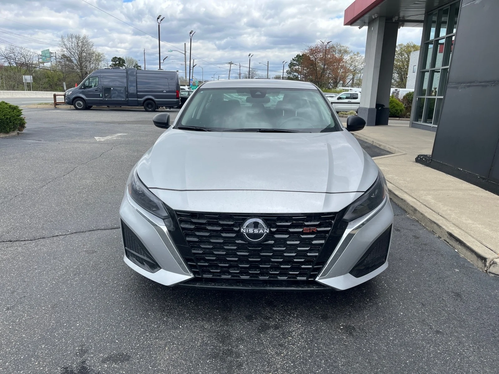 Used 2025 Brilliant Silver Metallic Nissan SV FWD image 2