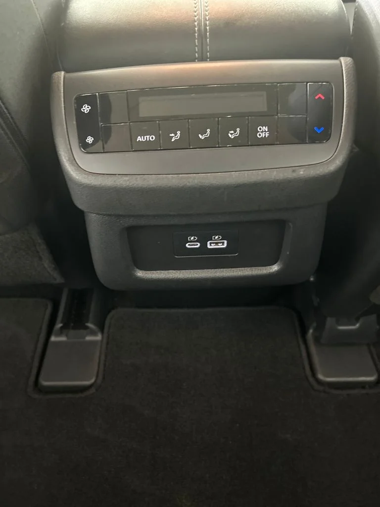 Used 2025 Silver Nissan SV image 38