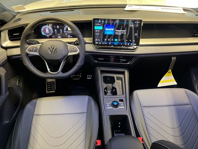 New 2026 White Volkswagen 2.0T SE R-Line Black image 12