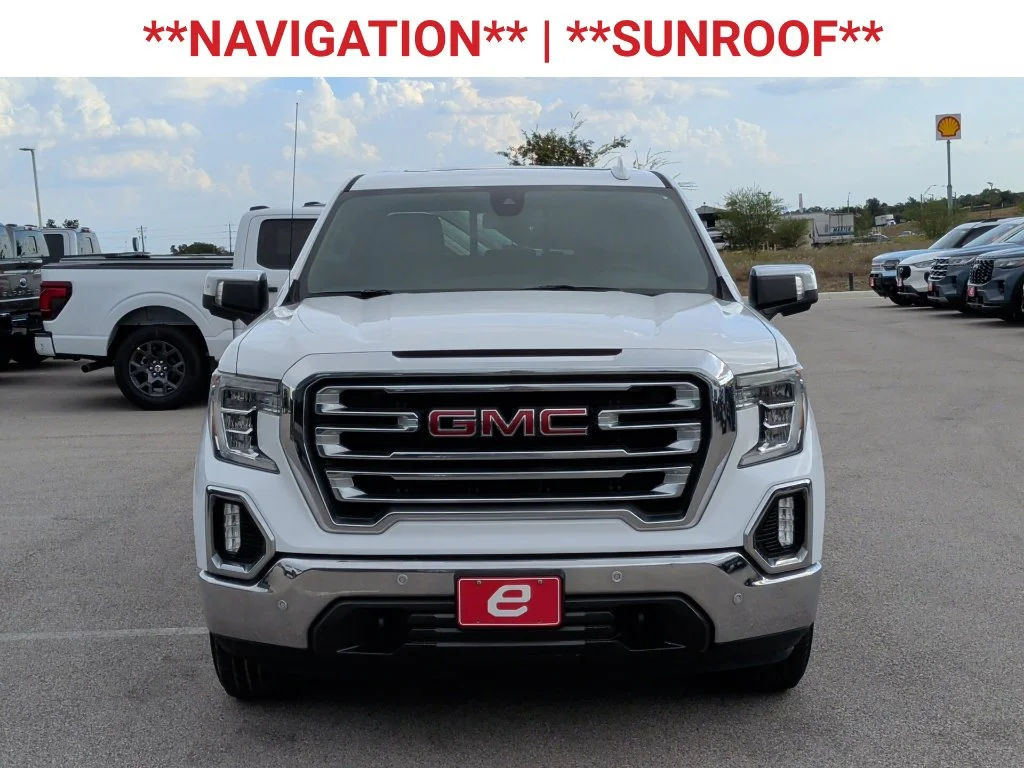Used 2019 White GMC SLT image 2
