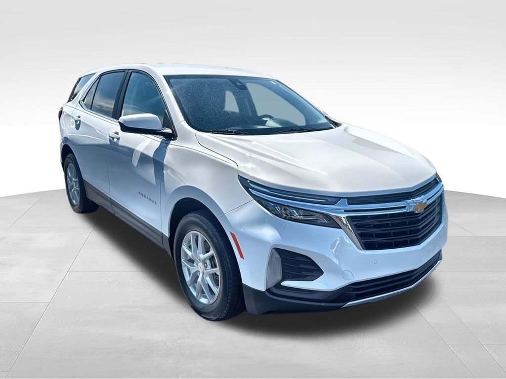 Used 2024 White Chevrolet LT image 2