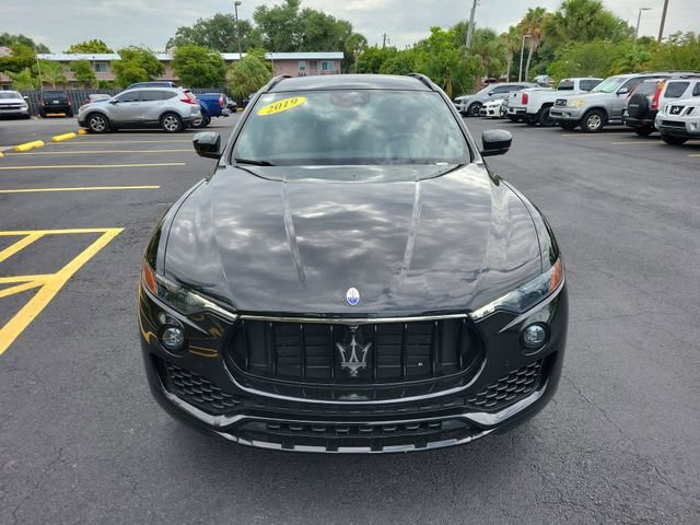 Used 2019 Nero Maserati Base image 5