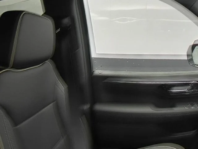 2026 Chevrolet Tahoe Premier - Photo 34