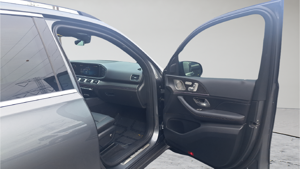 Used 2025  Mercedes-Benz GLE 450e image 15