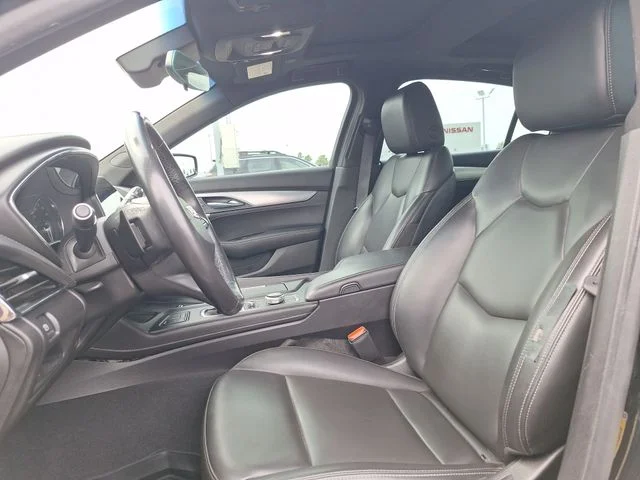Used 2023 Black Cadillac Luxury image 9