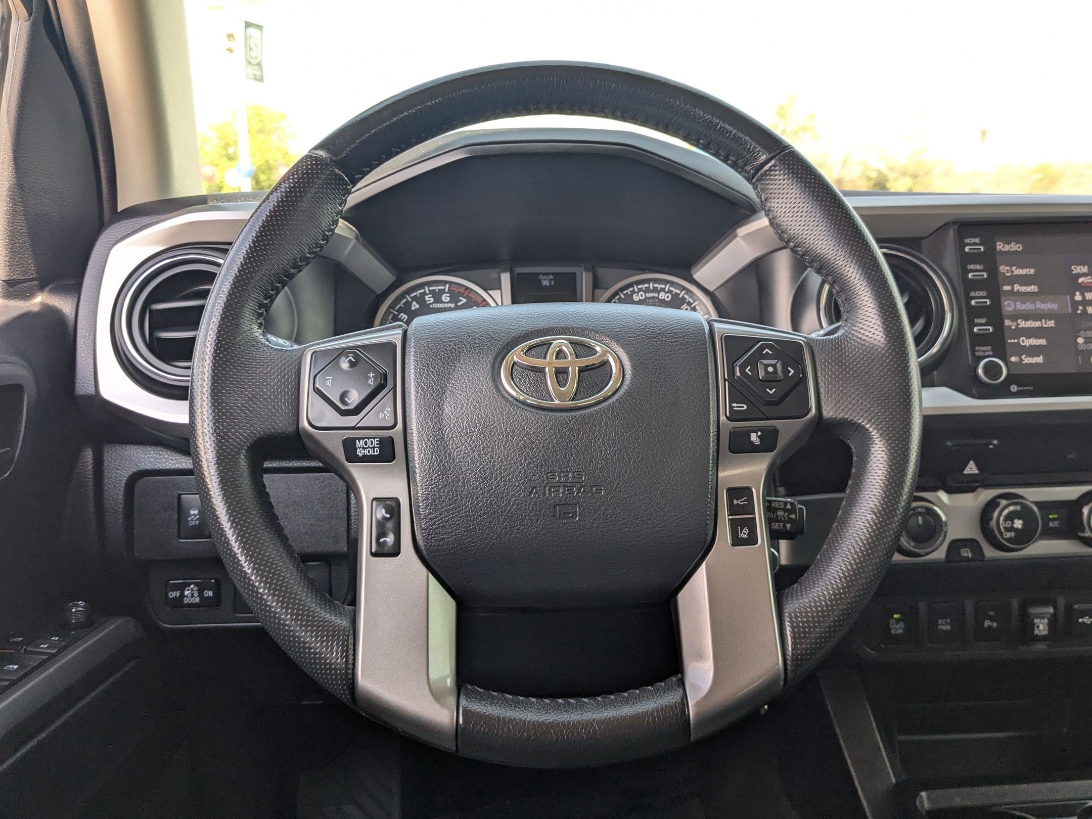 Used 2020 White Toyota SR5 V6 image 16