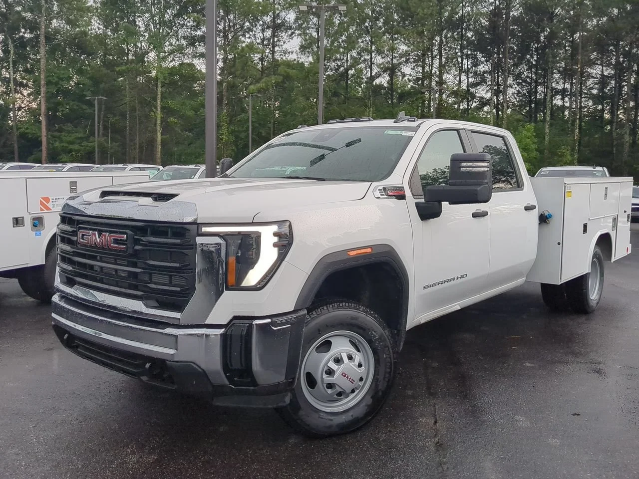 New 2026 Summit White GMC Pro image 1