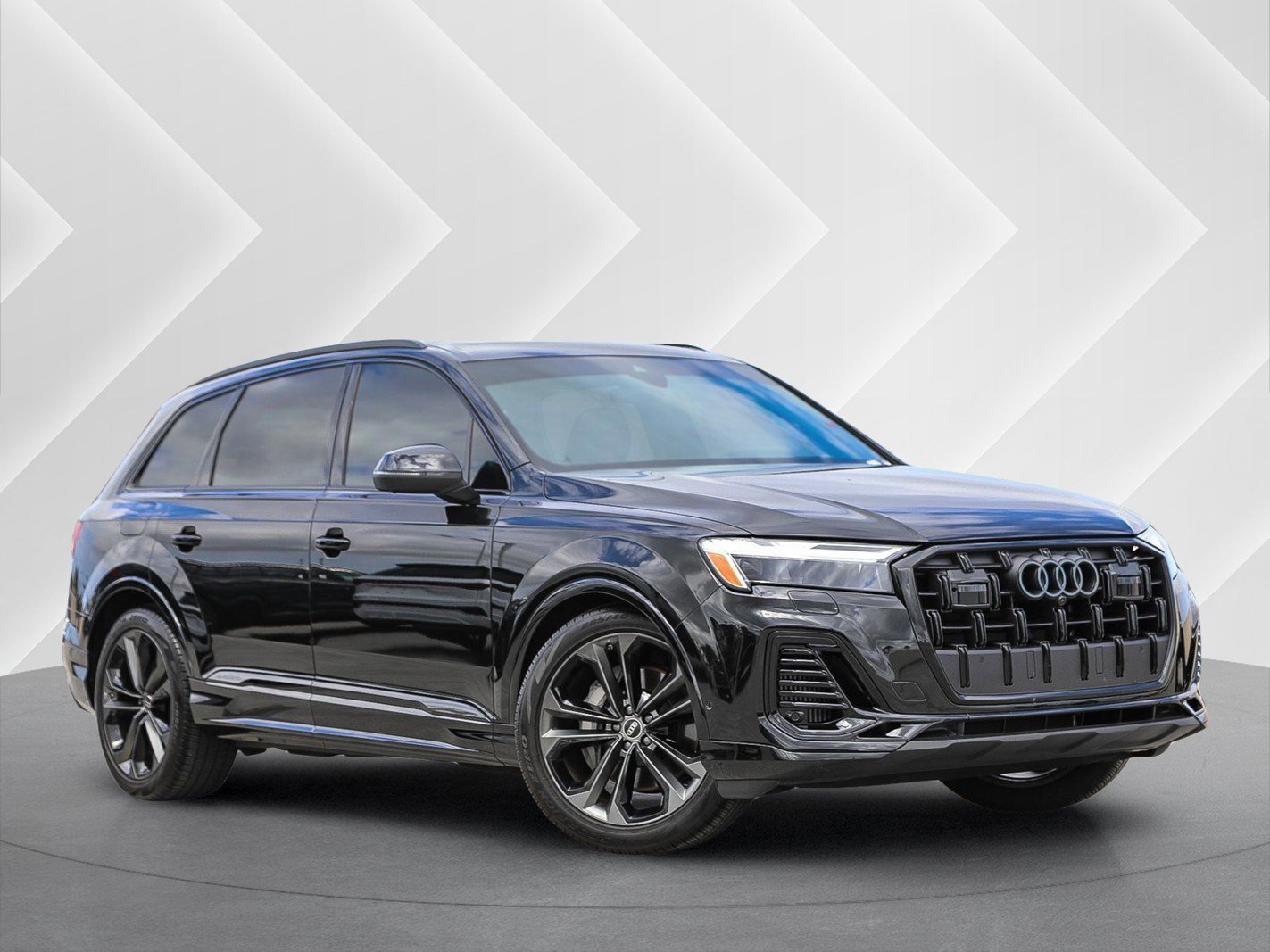 2025 Audi Q7 55 Premium Plus quattro Tiptronic's photo