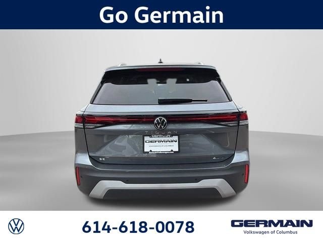 New 2026 Platinum Gray Metallic Volkswagen 2.0T SE image 7