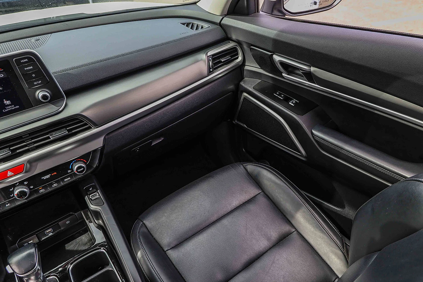 Certified Used 2020 Snow White Pearl Kia S image 20