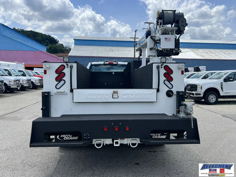 2025 Ford F-600 Super Duty Chassis Cab XL - Photo 7