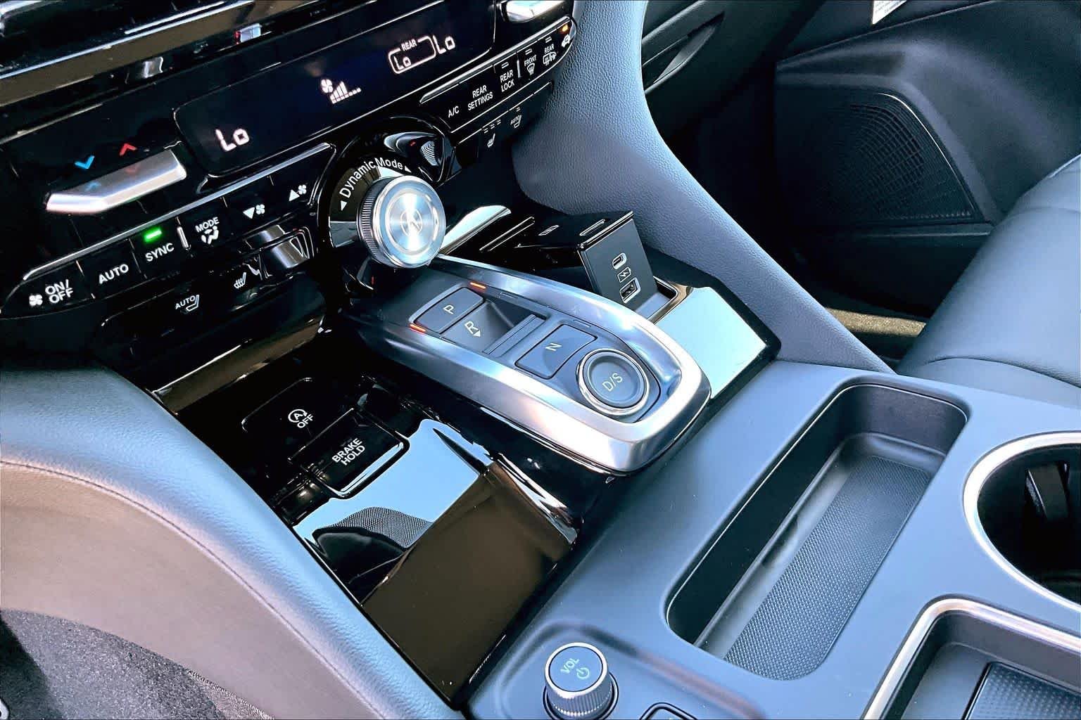 New 2026 Majestic Black Pearl Acura  image 7