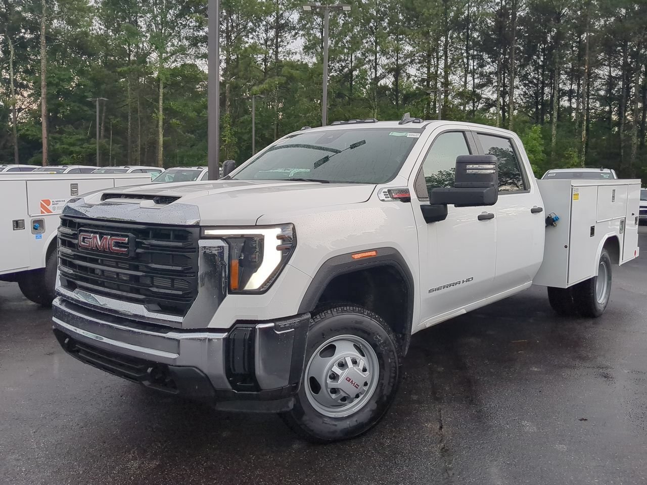 New 2026 Summit White GMC Pro image 1