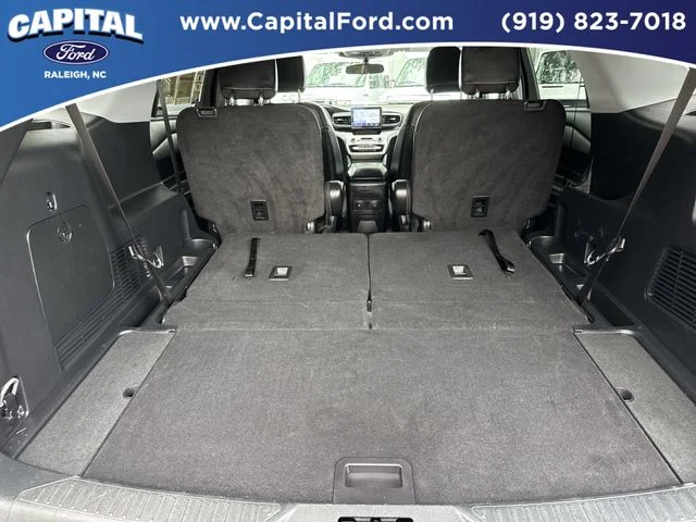 Used 2023 Silver Ford XLT image 16