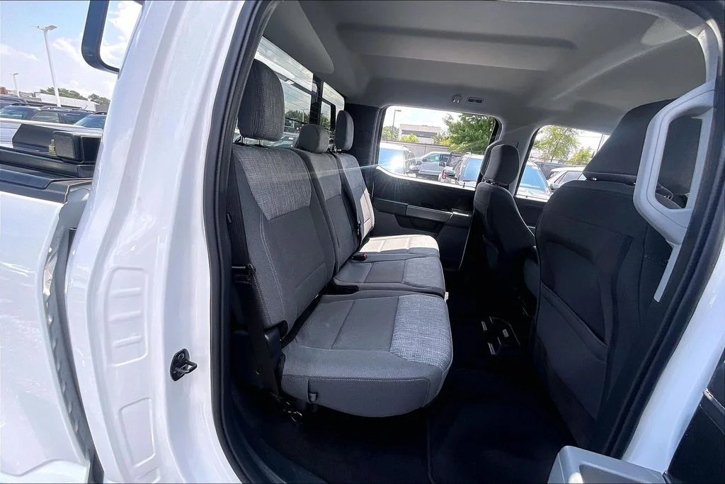Used 2023 White Ford XLT image 26