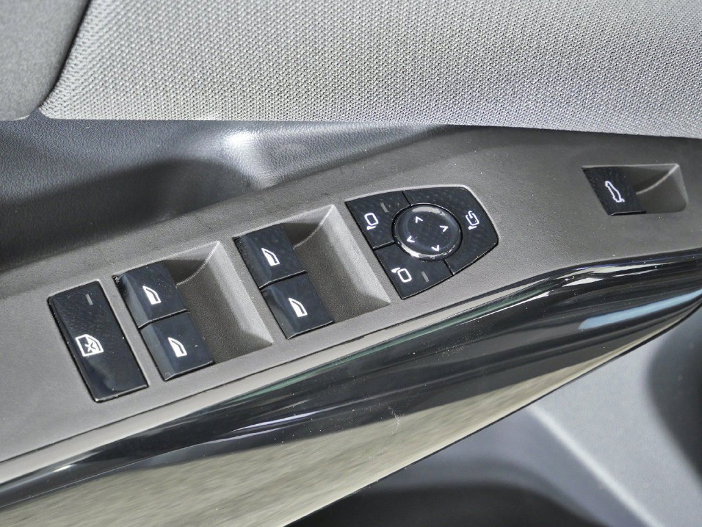 Used 2026 Dark Graphite Metallic BMW 30 xDrive image 37