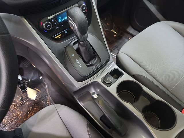Used 2015 Black Ford SE image 24