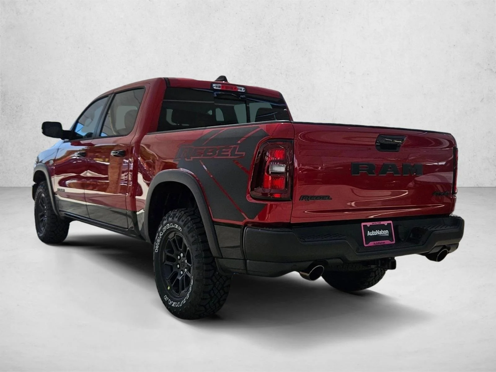 New 2026 Molten Red Pearl-Coat Exterior Paint RAM Rebel image 9
