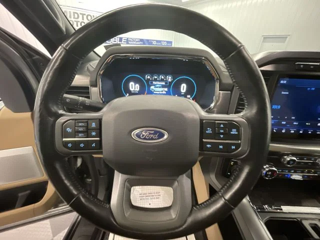 Used 2021 Gray Metallic Ford Lariat image 20