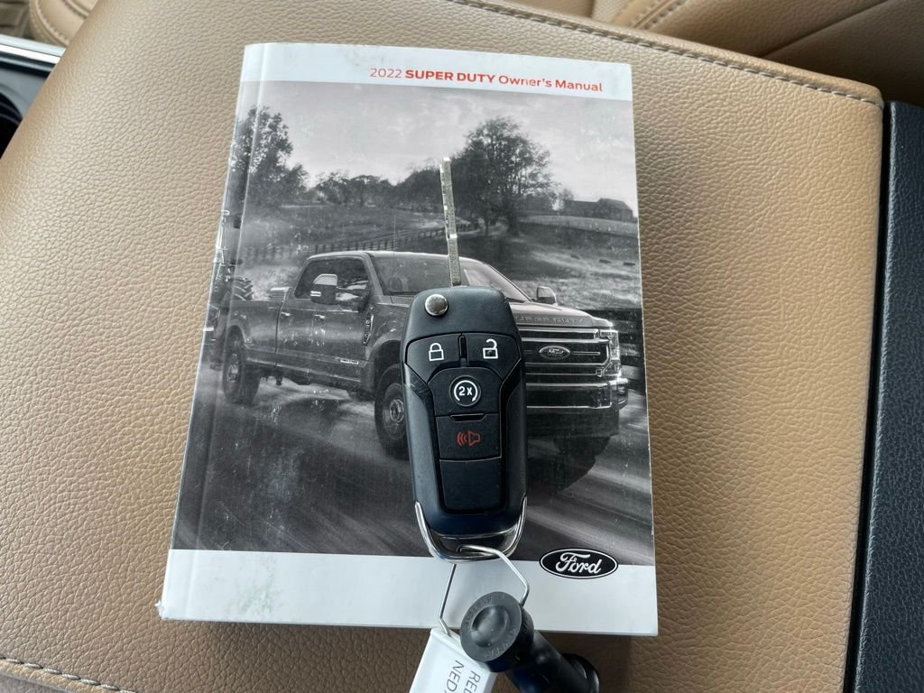 Used 2022 Red Ford Lariat image 44