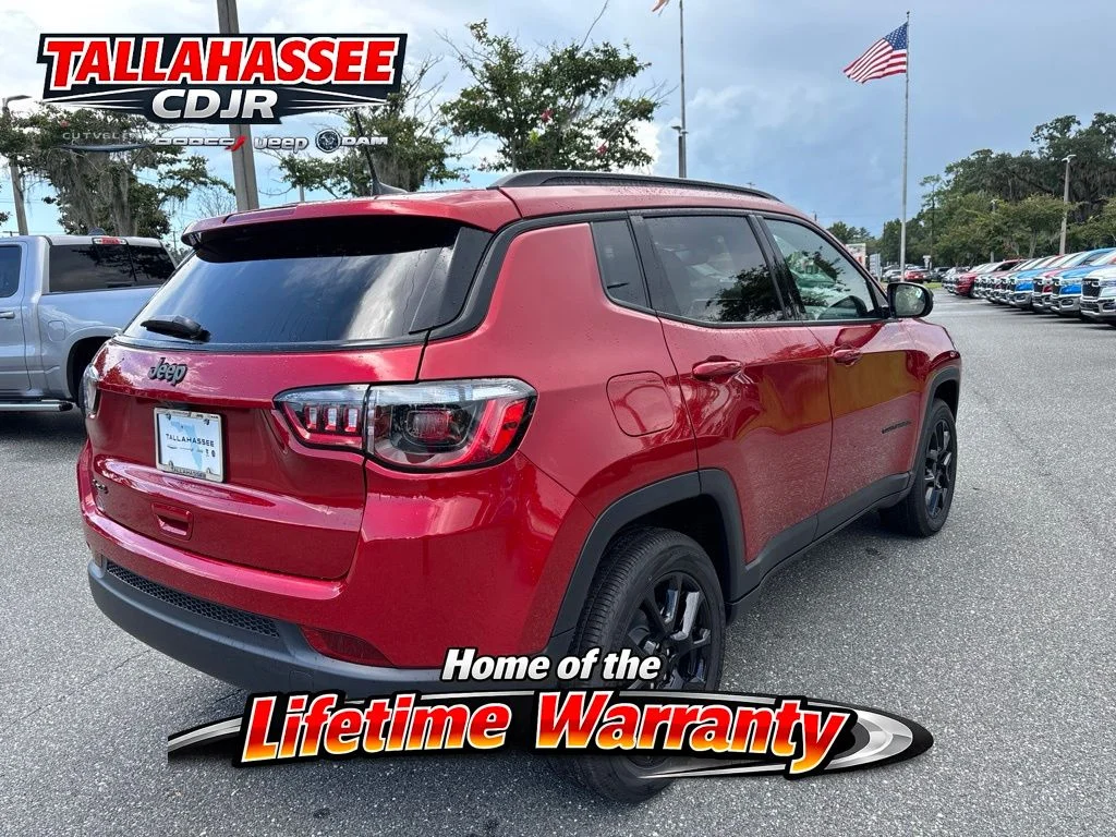 New 2026 Red Hot Pearlcoat Jeep Latitude image 3
