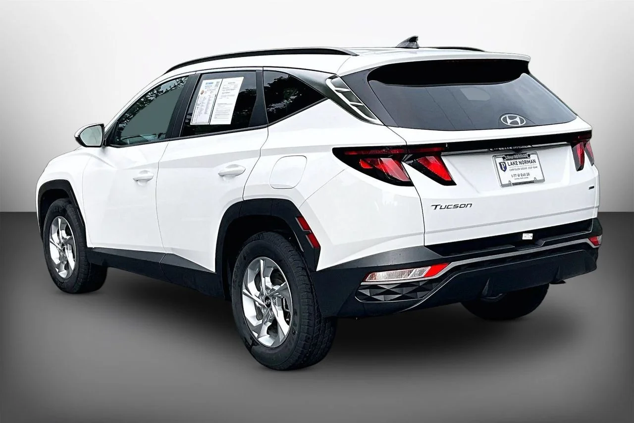 Certified Used 2024 White Hyundai SEL image 6