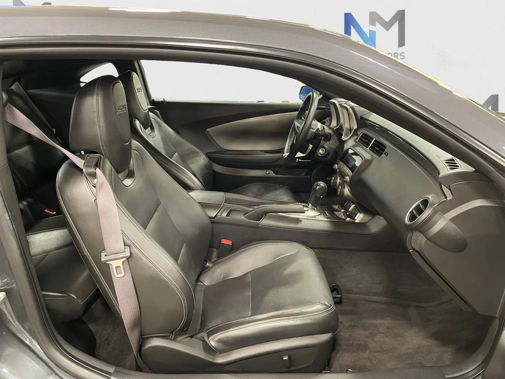 Used 2010 Cyber Gray Metallic Chevrolet SS image 15