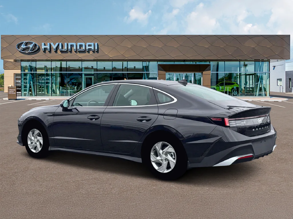 New 2026 Blue Hyundai SE image 4