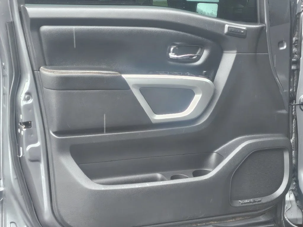 Certified Used 2018 Gray Nissan SL image 34