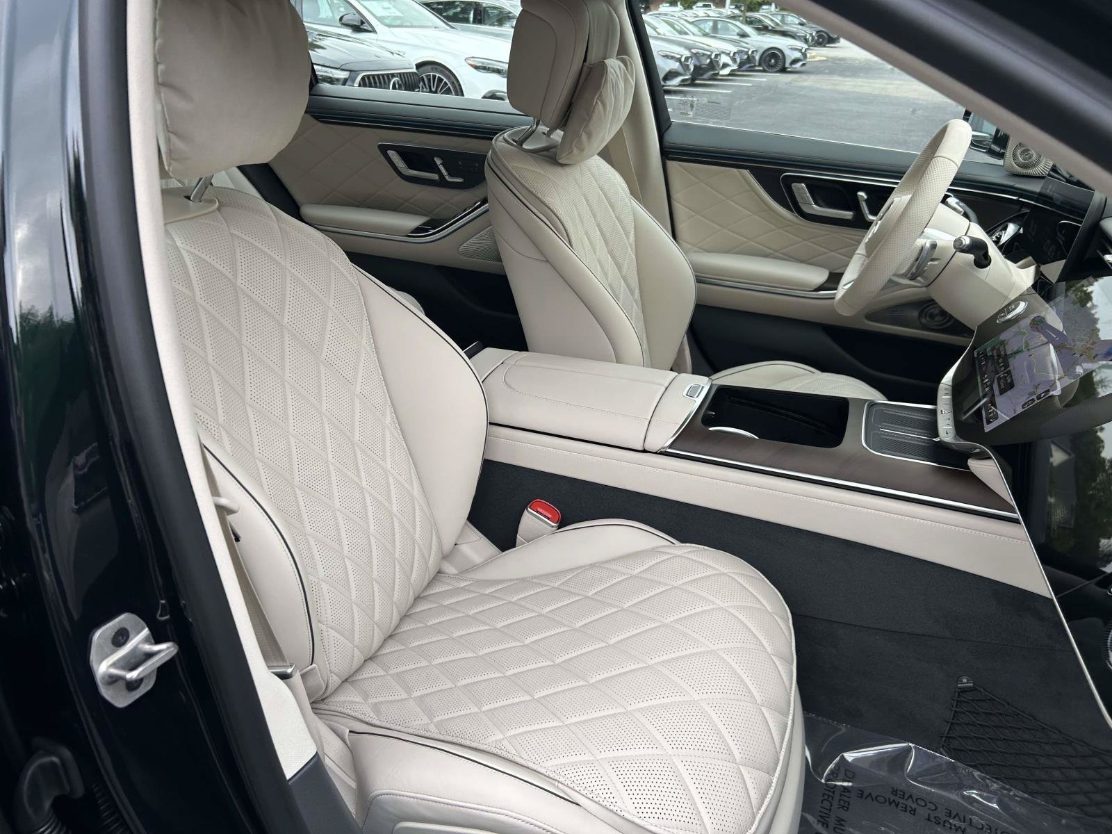 New 2027 Emerald Green Metallic Mercedes-Benz S 580 4MATIC® Sedan image 44