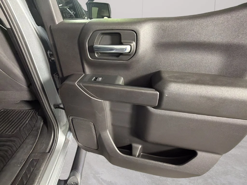 2024 Chevrolet Silverado 1500 Custom - Photo 32