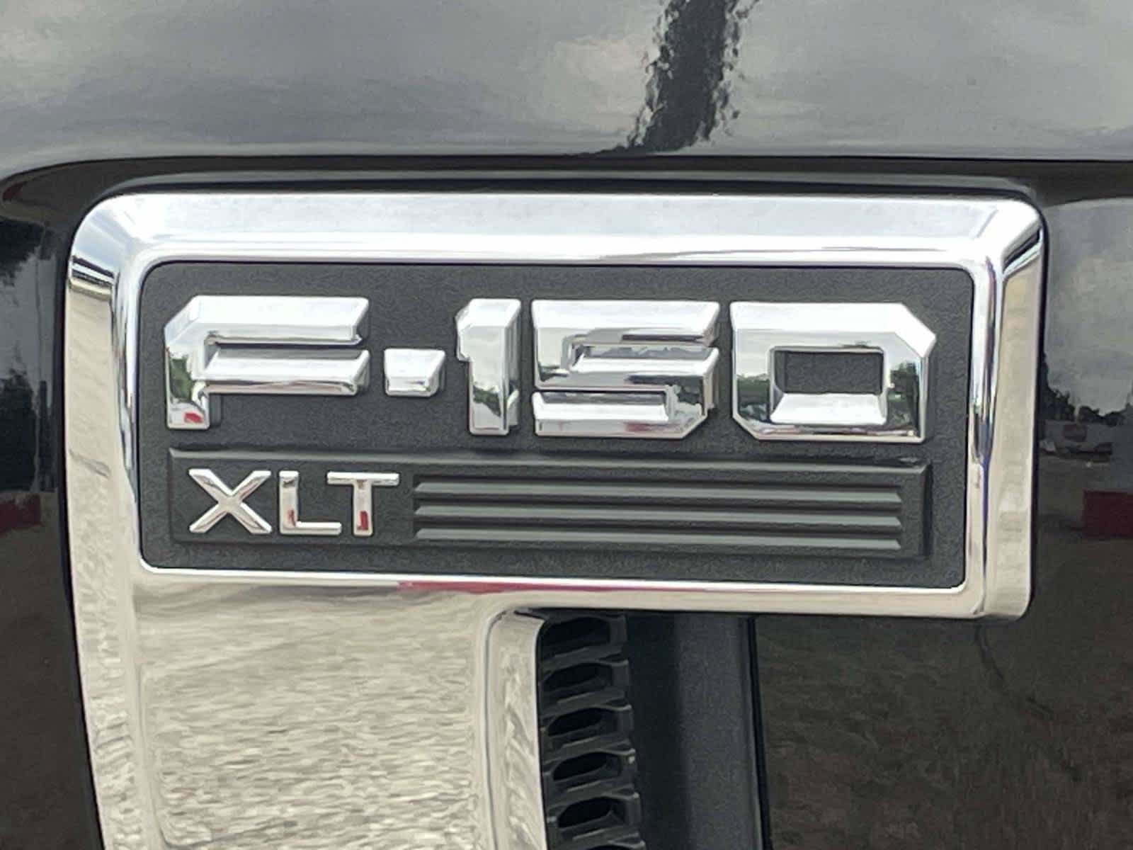 Used 2025 Agate Black Ford XLT image 19