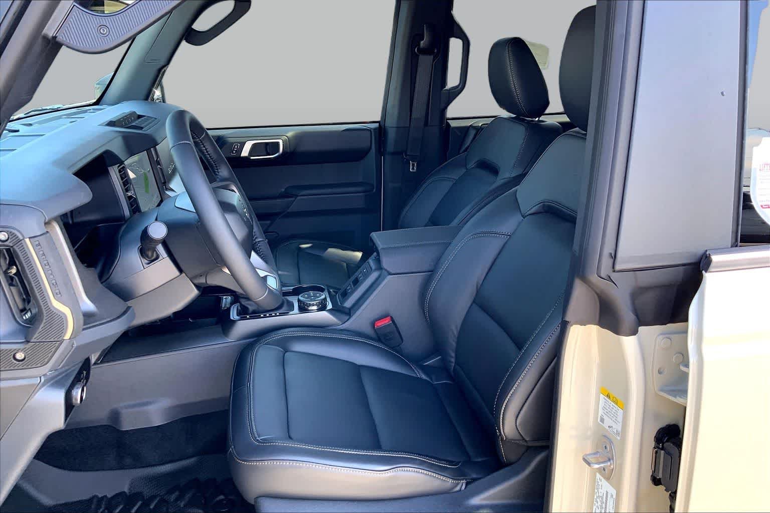 New 2026 Desert Sand Ford Badlands® image 7