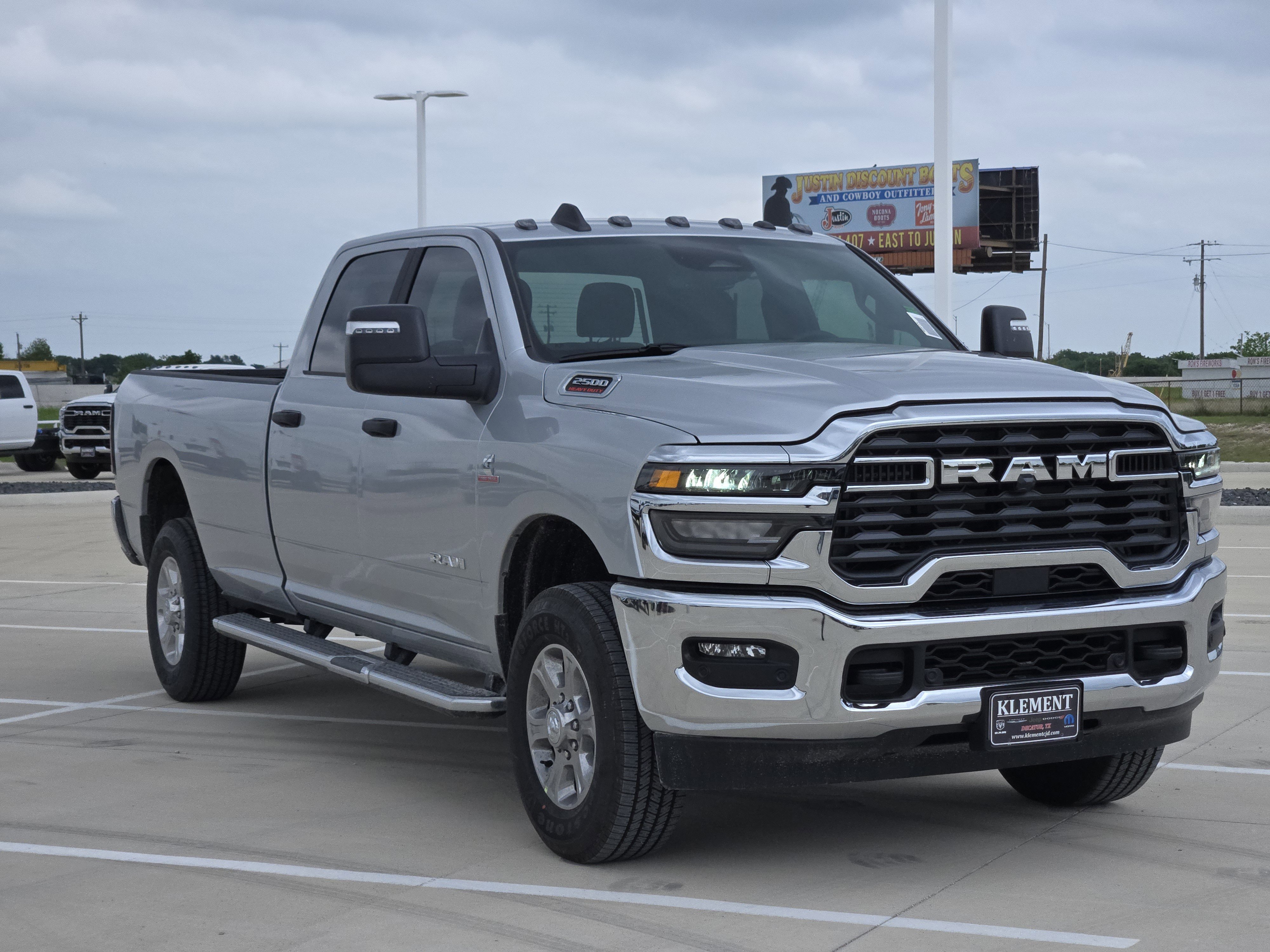 New 2026 Silver-Zynith Exterior Paint RAM Lone Star image 3