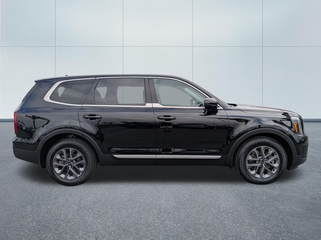 2023 Kia Telluride LX - Photo 7