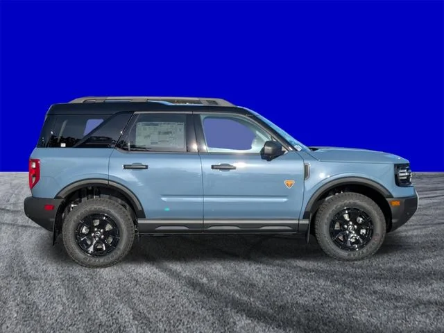 New 2026 Azure Gray Metallic Tri-Coat Ford Badlands® image 3