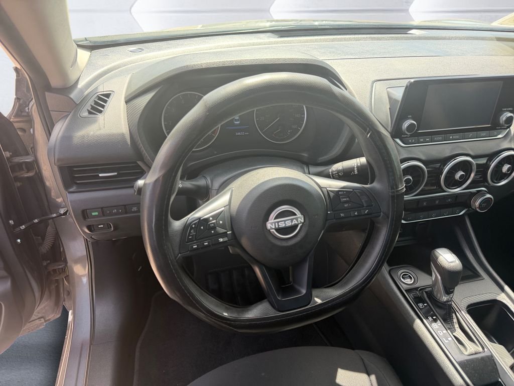 Used 2025 Gray Nissan S image 9