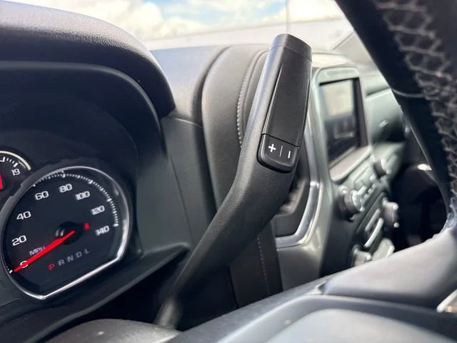 Used 2023 Summit White Chevrolet LT image 28