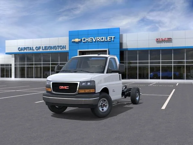 New 2025 Summit White GMC 1WT image 8