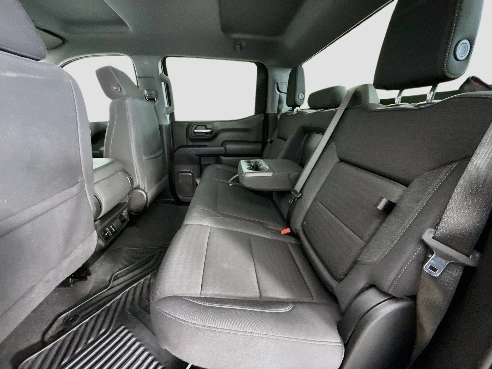 Used 2024 Slate Gray Metallic Chevrolet Custom image 24