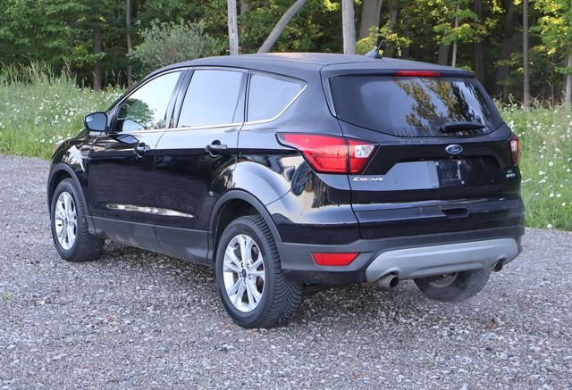 Used 2019 Black Ford SE image 6