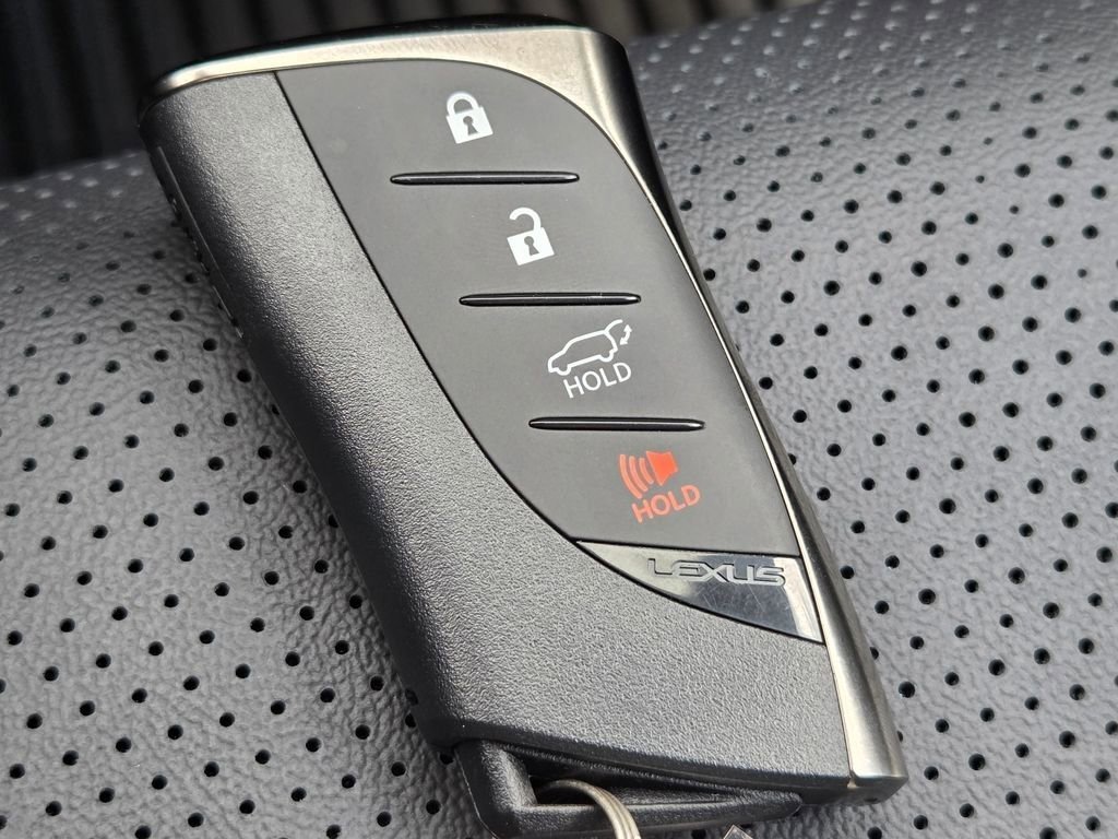 New 2026 Cloudburst Gray Lexus PREMIUM PLUS image 39