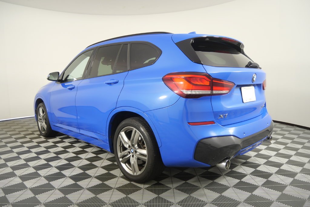 Used 2021 Misano Blue Metallic BMW xDrive28i image 6