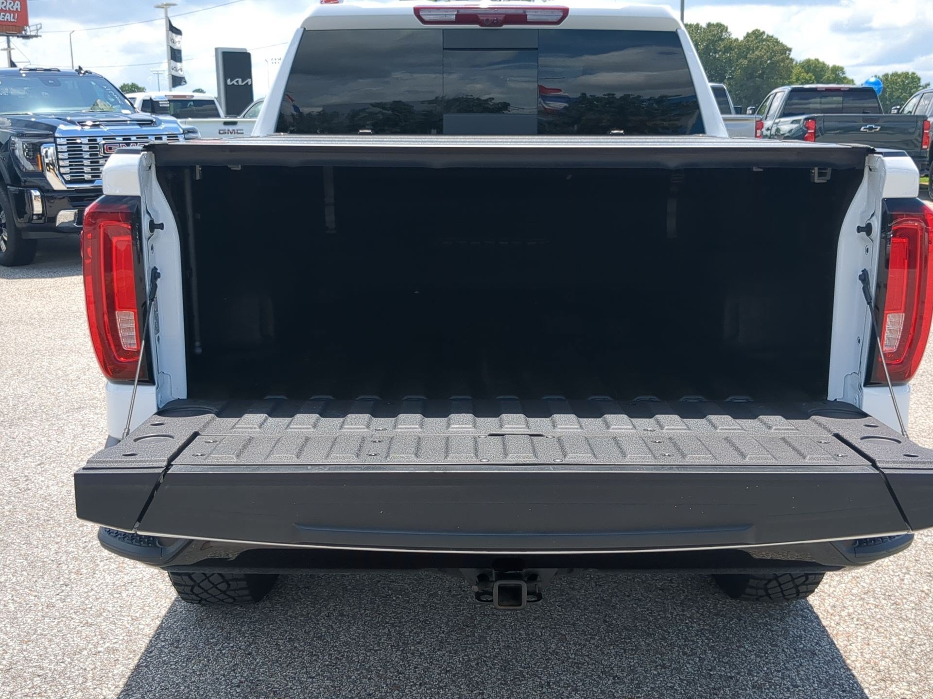 Used 2025 Summit White GMC AT4X image 24