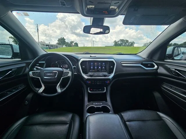Used 2023 White GMC SLT image 12